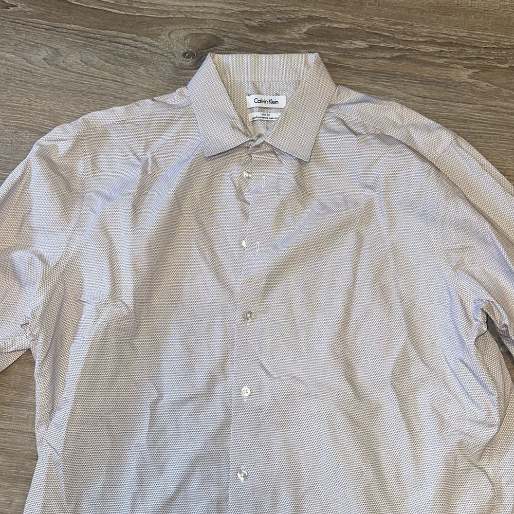 17 36/37 Calvin Klein Dress Shirt Slim Fit